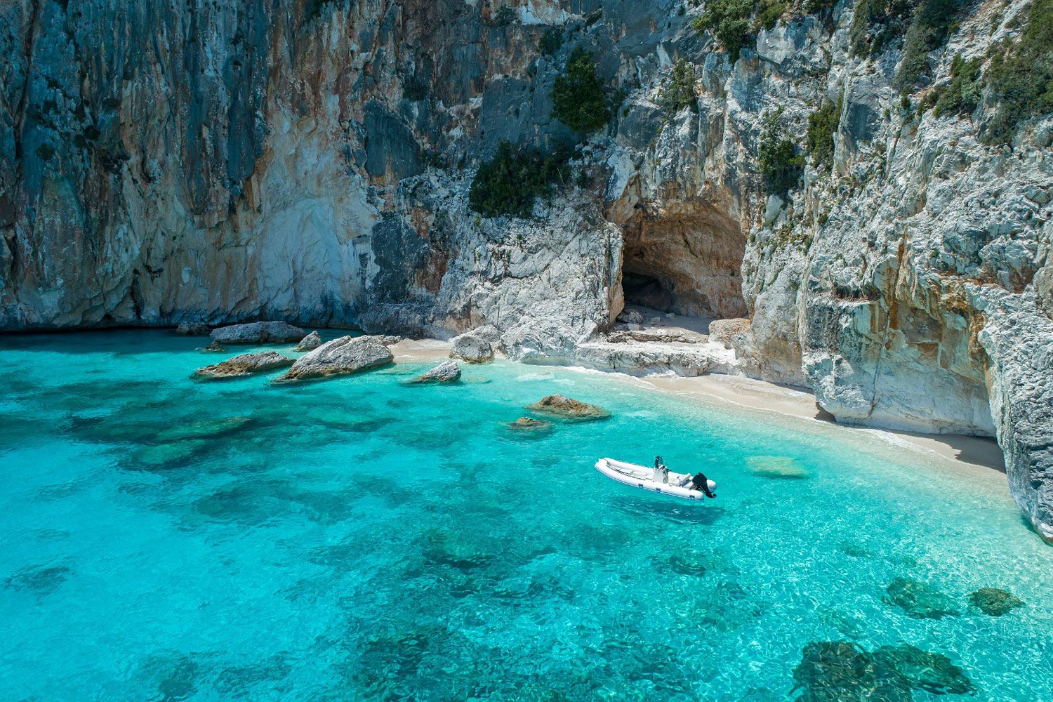 piscinedivenere2